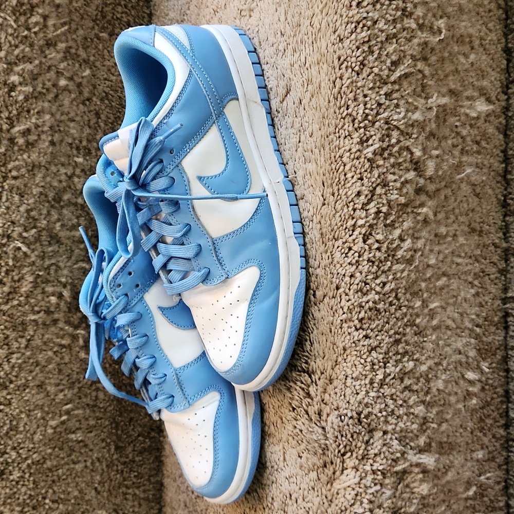Nike 8.5 NC blue and white men's DUNK LOW sneakers